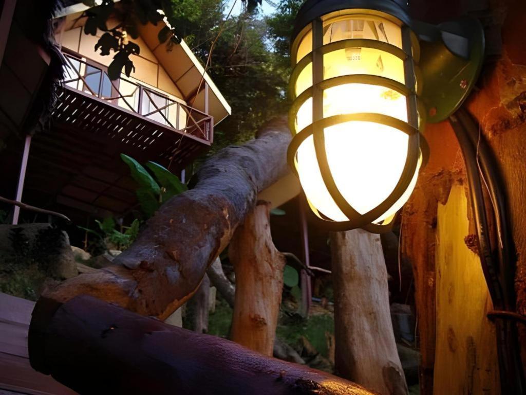 Phi Phi Ingphu Viewpoint Hotel Exterior photo